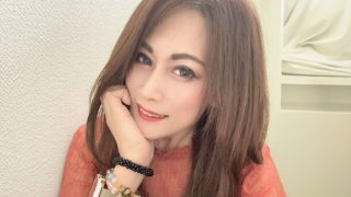 新美 華奈さんのプロフィール